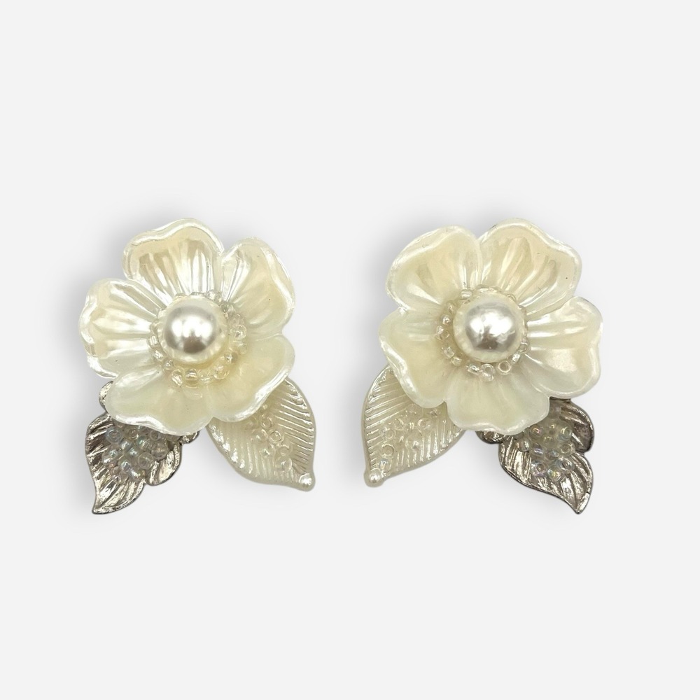 Vintage Floral 2" White Iridescent Clip On Earrings Magnolia Silver Pearl Bridal